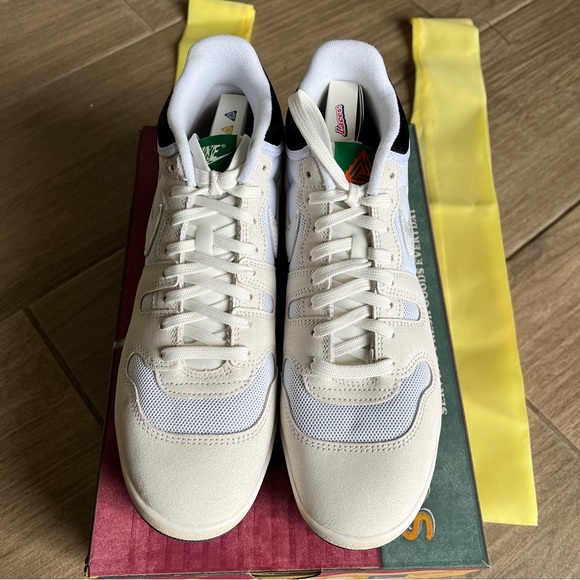 NIKE Attack SP x Social Status - Picture 6 of 8